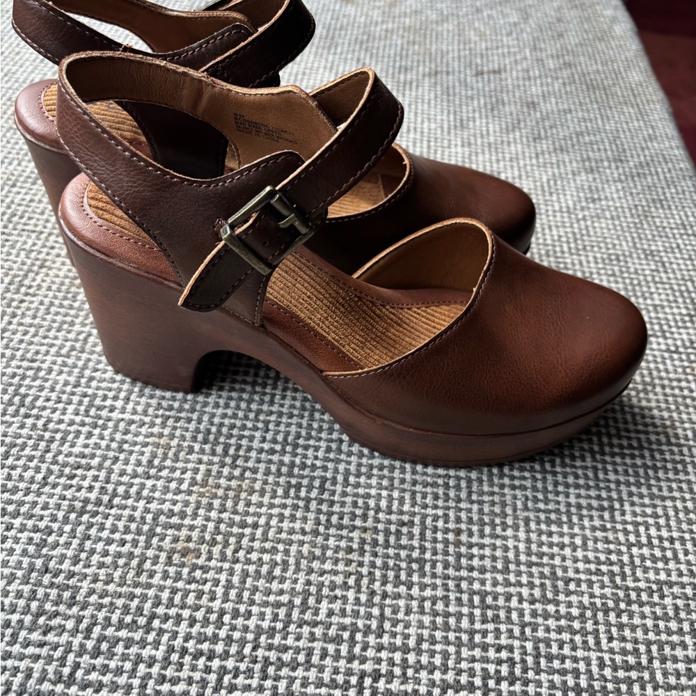Brown b.o.c. Mary Janes